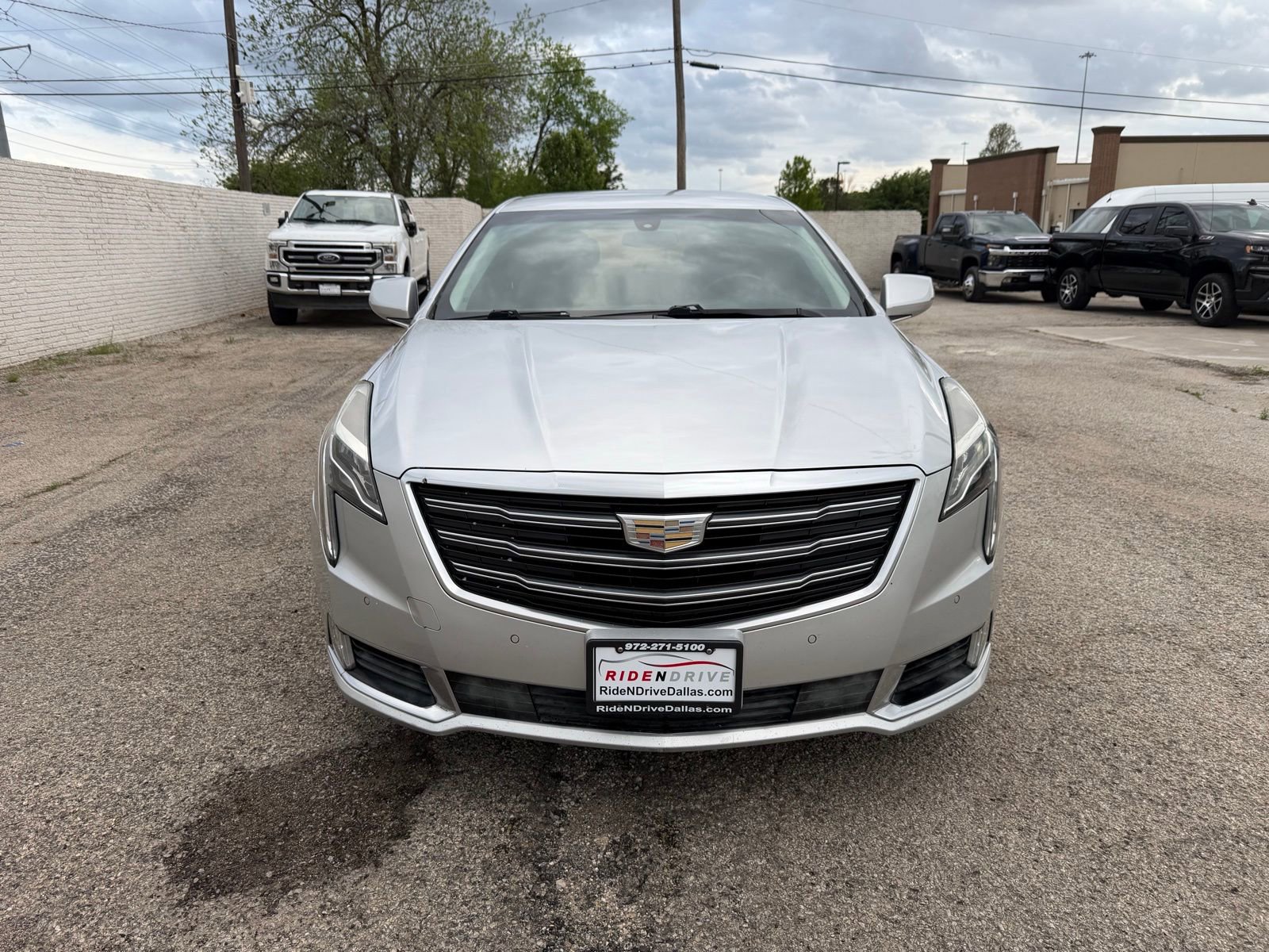 Used 2019 Cadillac XTS Luxury image 10