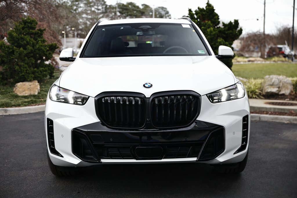 New 2026 BMW X5 xDrive40i w/ M Sport Package image 13