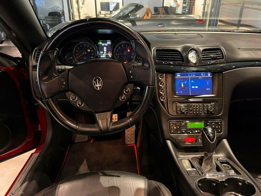 Used 2016 Maserati GranTurismo MC image 16