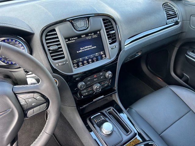 Used 2022 Chrysler 300 S w/ Comfort Group RWD image 29