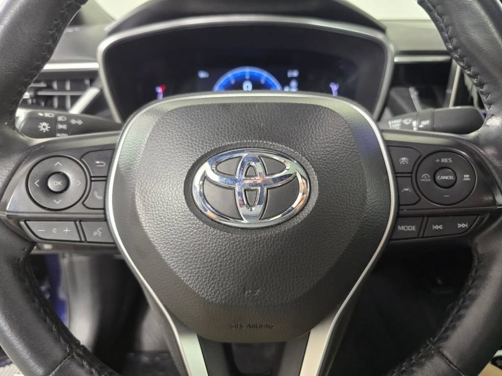 Used 2024 Toyota Corolla XSE FWD image 24