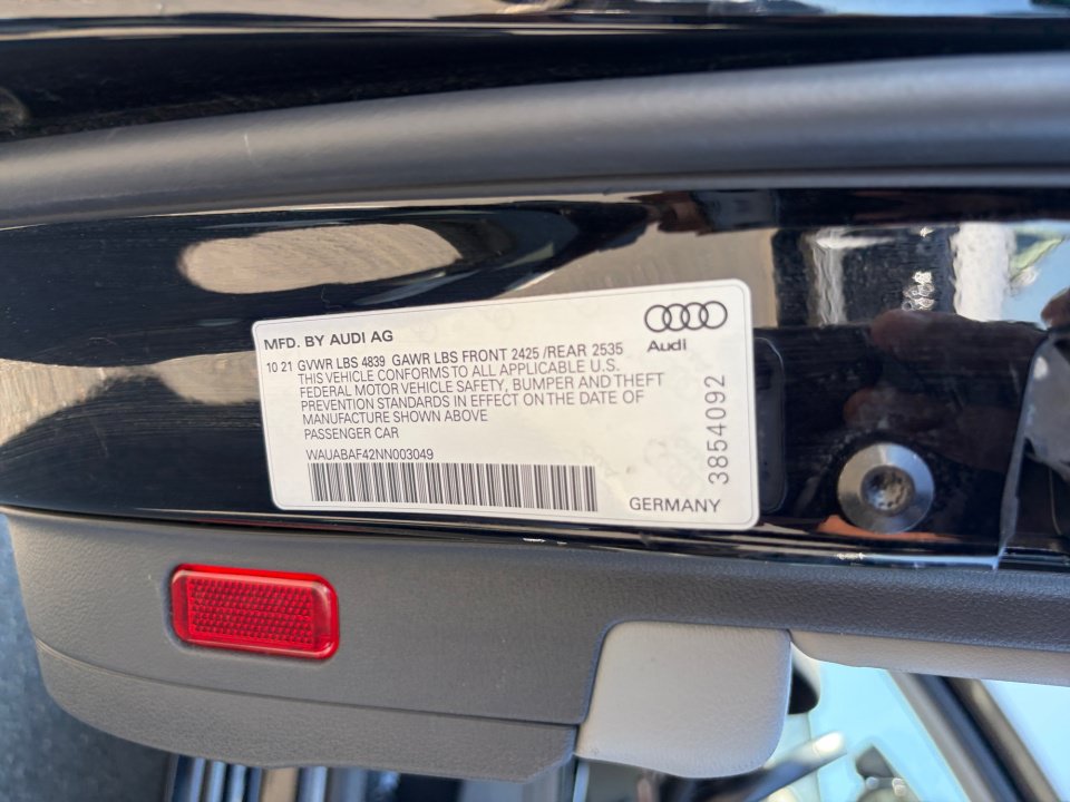 Used 2022 Audi A4 2.0T Premium AWD/4WD image 35