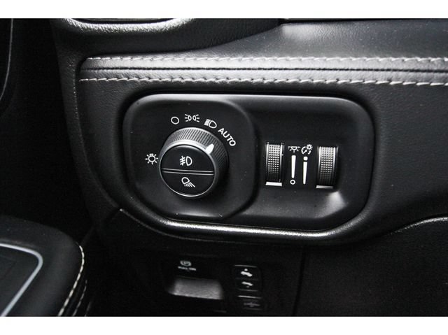 Used 2022 RAM 1500 Limited RWD image 9