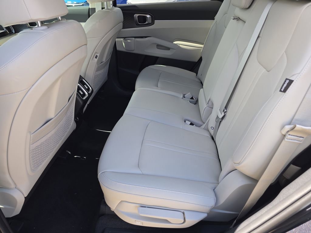 New 2026 Kia Sorento S image 16