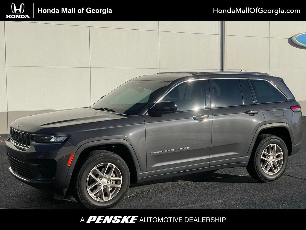 Used 2023 Jeep Grand Cherokee Laredo w/ Trailer Tow Prep Group (B)