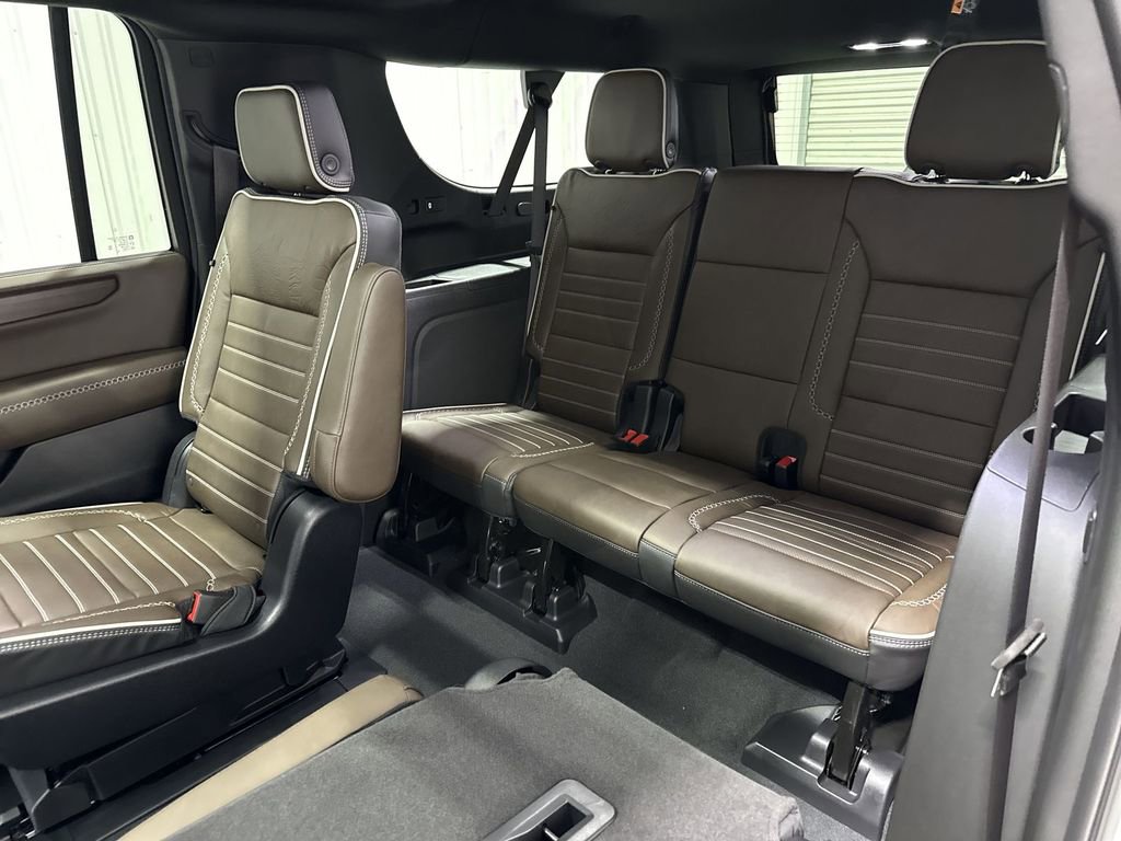 New 2026 GMC Yukon XL Denali Ultimate AWD/4WD image 26