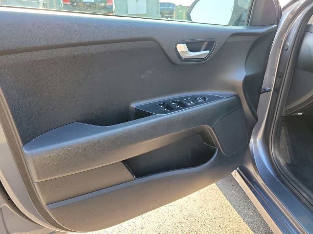 Used 2020 Kia Rio S FWD image 23