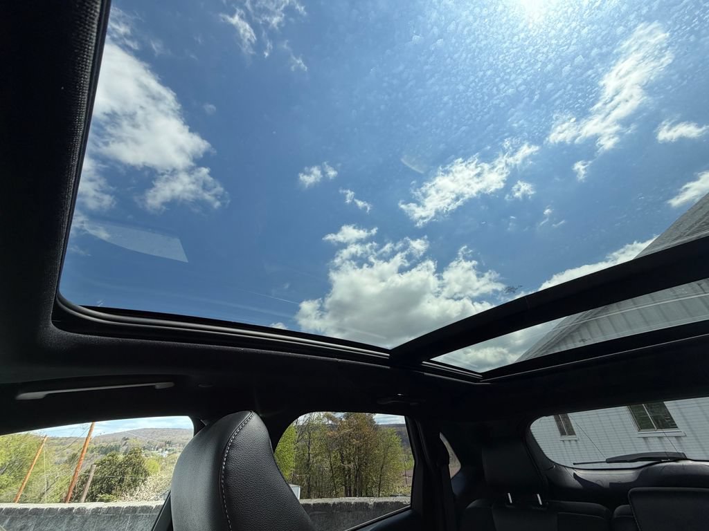 Used 2024 Ford Edge ST w/ Equipment Group 401A AWD/4WD image 22