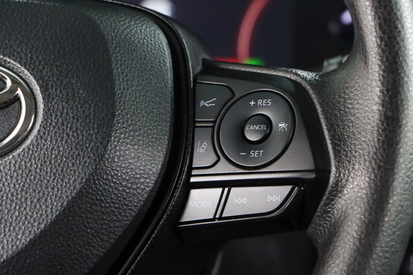 Used 2024 Toyota RAV4 XLE image 14