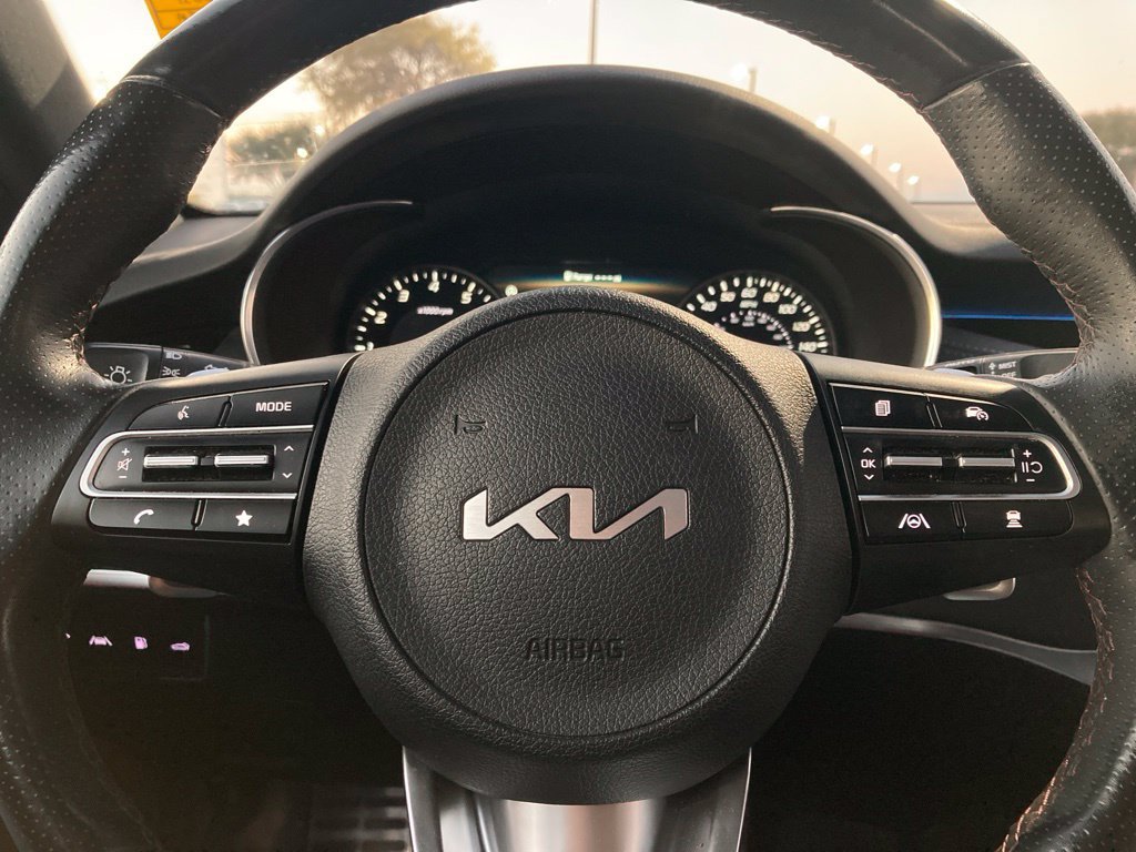 Used 2023 Kia Stinger GT2 w/ Red Interior Color Package RWD image 17