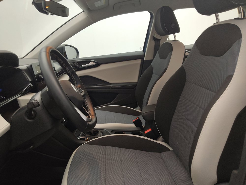 Used 2025 Volkswagen Taos S FWD image 17
