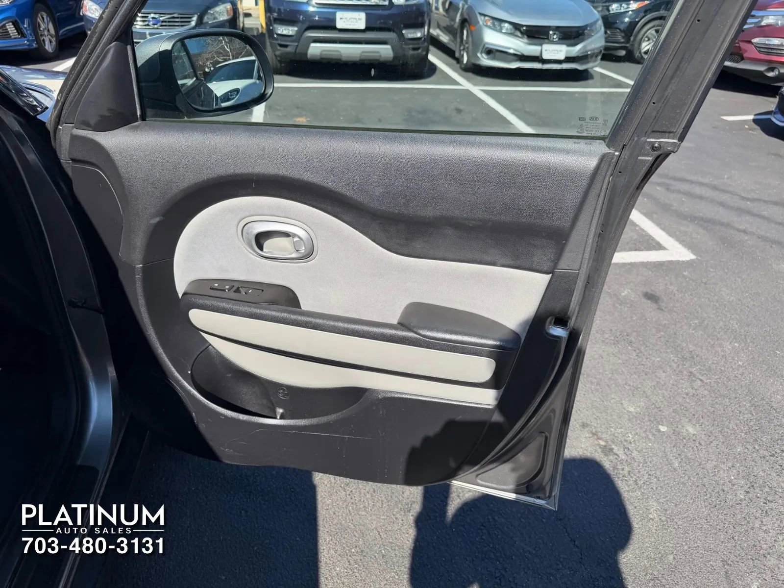 Used 2015 Kia Soul FWD image 17