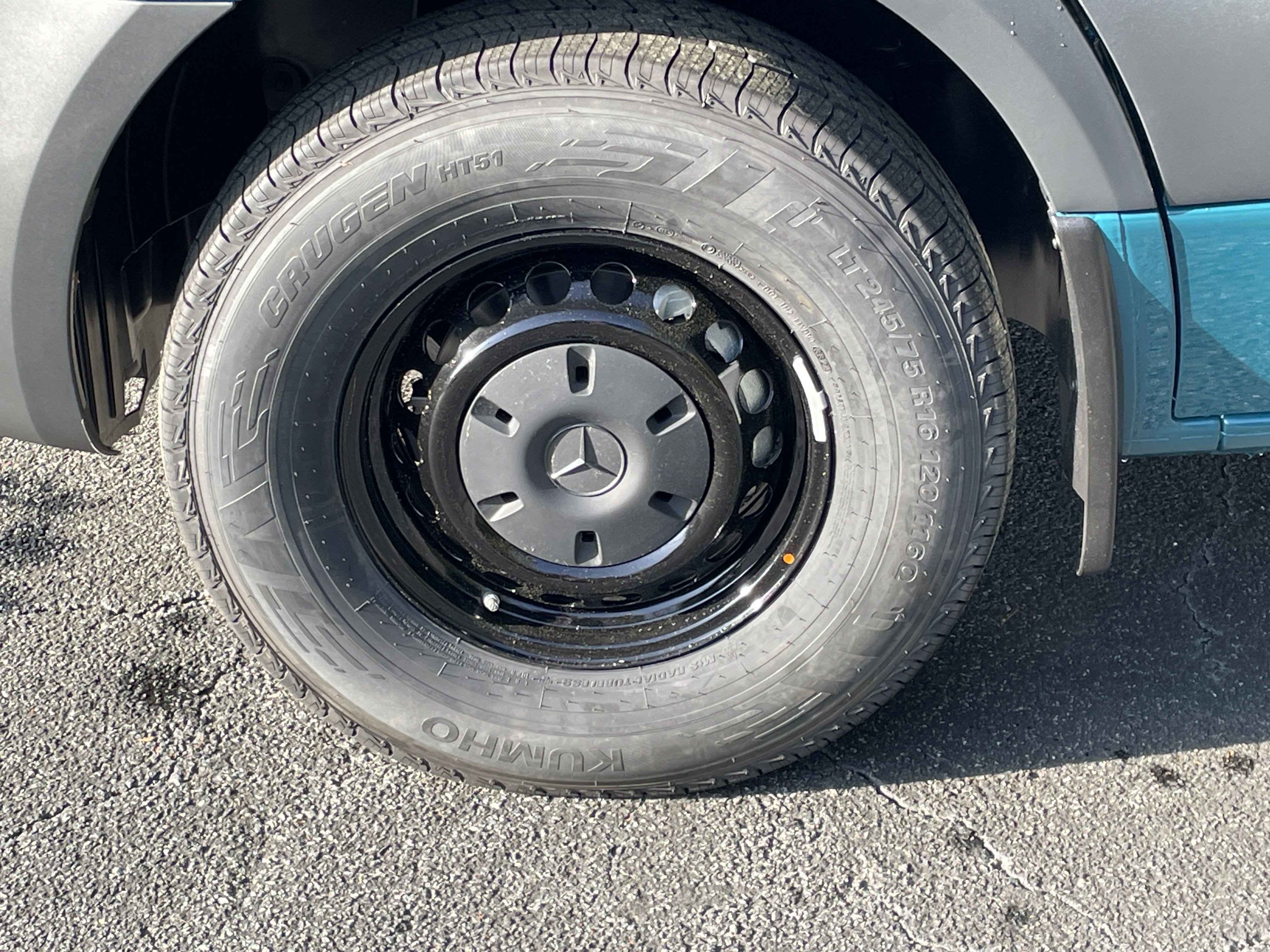 New 2025 Mercedes-Benz Sprinter 2500 image 19