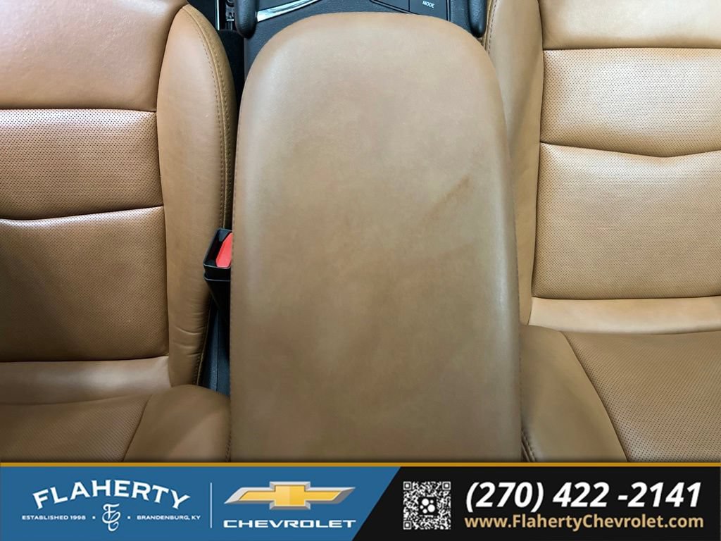 Used 2020 Cadillac XT5 Premium Luxury w/ LPO, Floor Liner Package AWD/4WD image 36