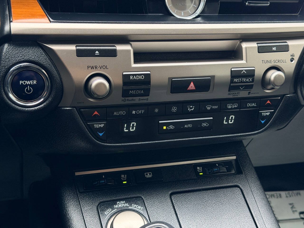 Used 2013 Lexus ES 300h w/ Luxury Pkg FWD image 37