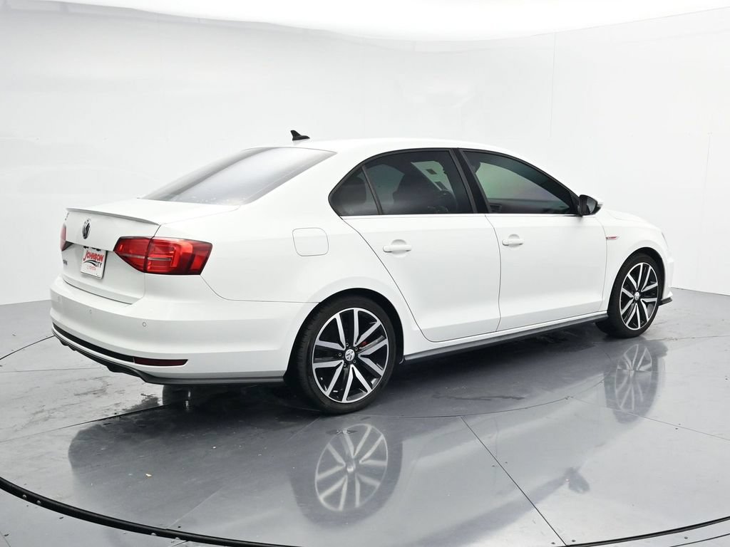 Used 2018 Volkswagen Jetta GLI FWD image 8