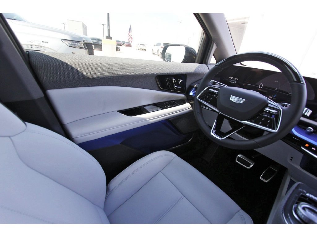 New 2027 Cadillac Optiq Luxury RWD image 8