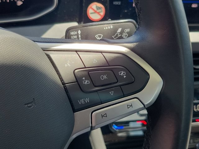 Used 2025 Volkswagen Jetta SE FWD image 22
