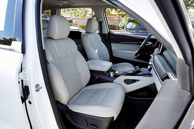 Used 2021 Kia Telluride EX w/ Towing Package AWD/4WD image 12