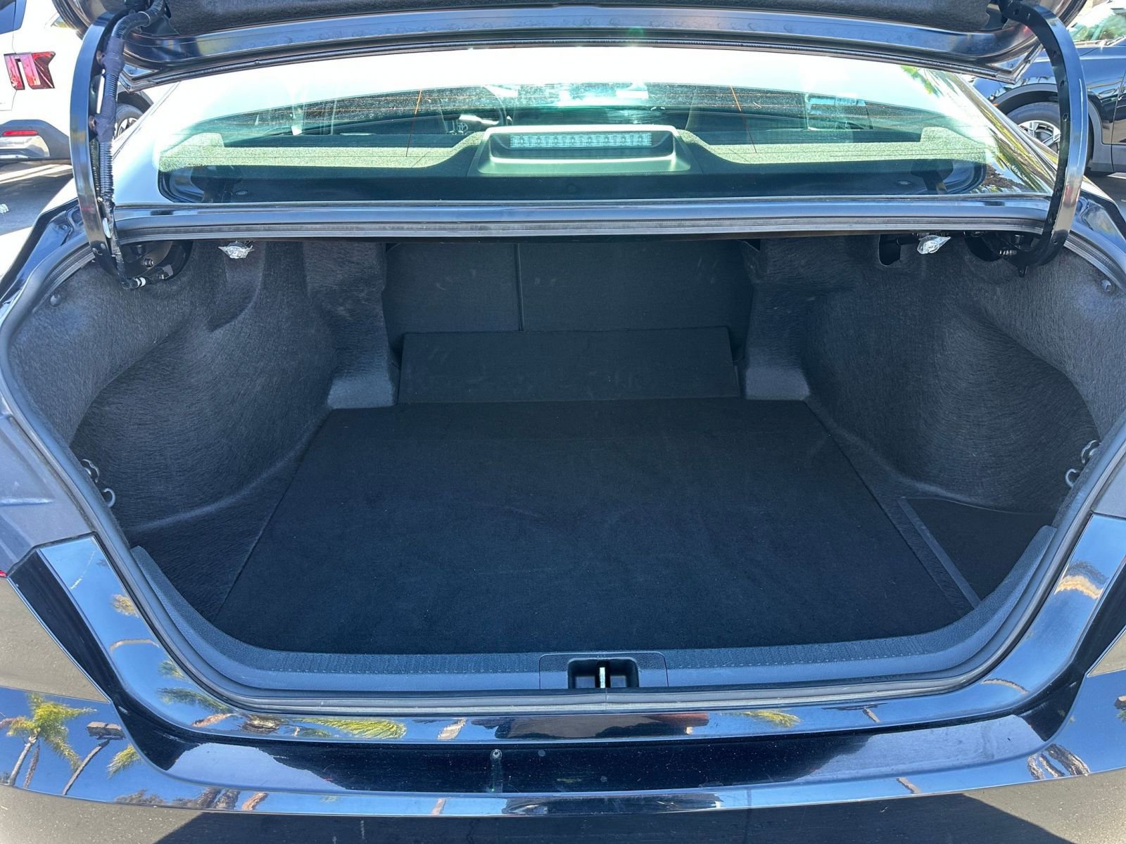 Used 2025 Toyota Camry LE image 30