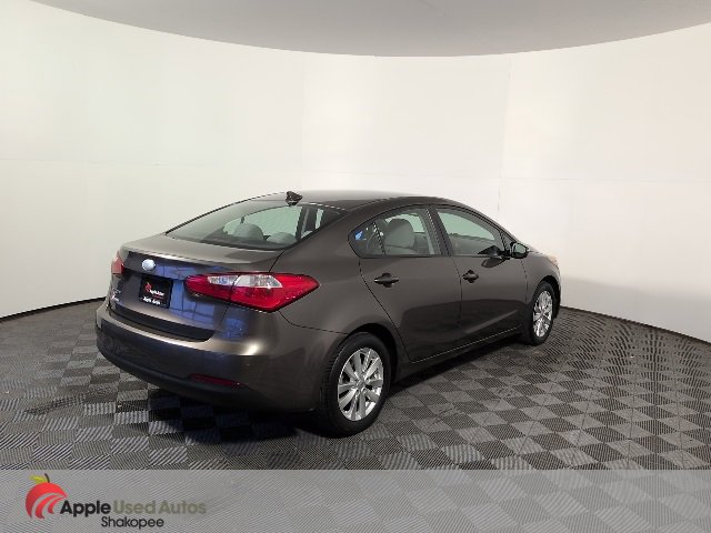 Used 2014 Kia Forte LX w/ Popular Package image 4