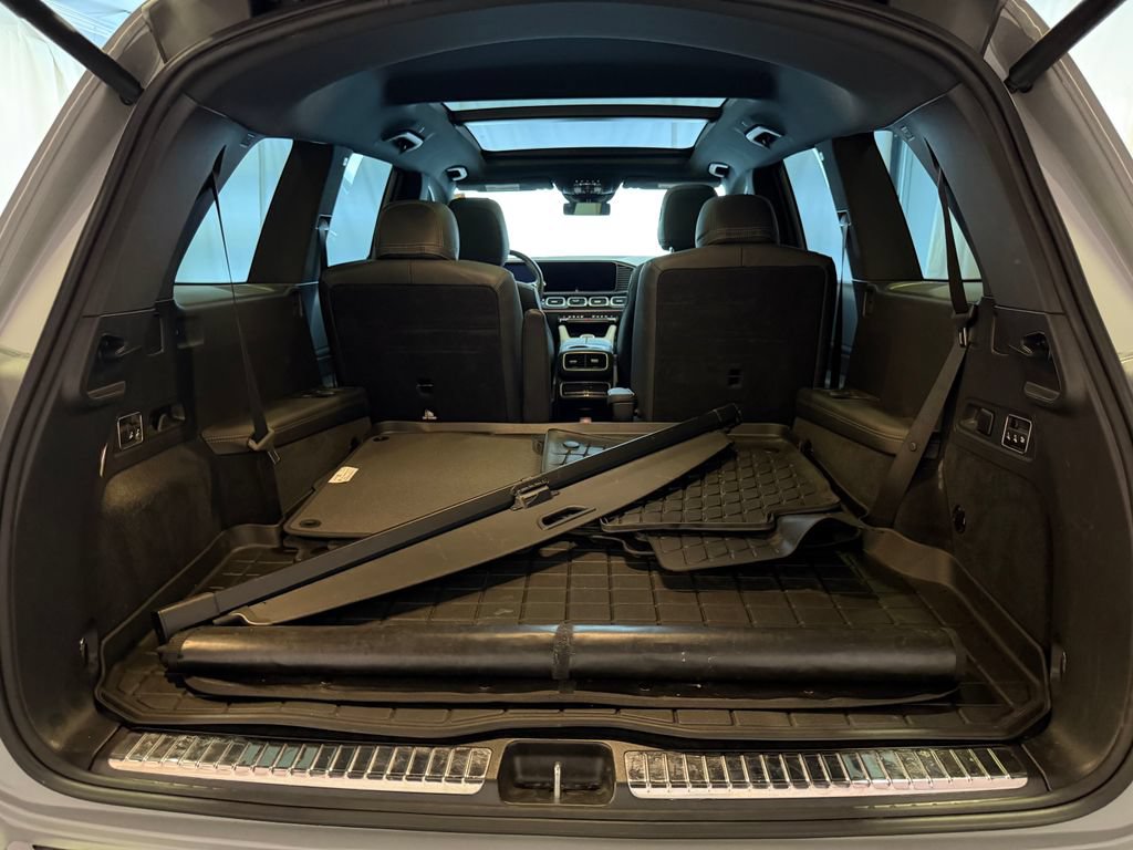 Used 2025 Mercedes-Benz GLS 450 4MATIC image 30