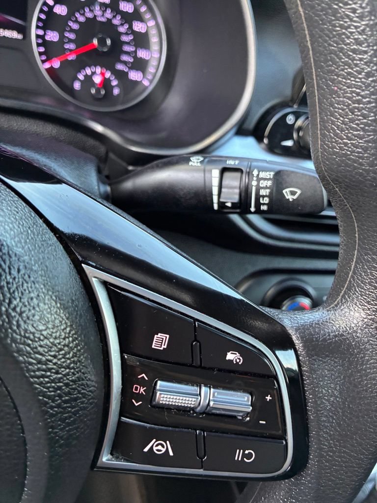 Used 2023 Kia Forte LXS w/ LXS Technology Package FWD image 24