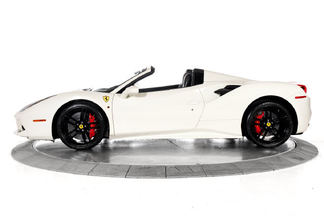 Certified 2016 Ferrari 488 Spider RWD image 3