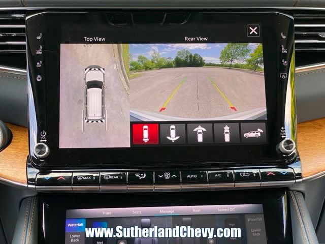 Used 2023 Jeep Grand Wagoneer Series II w/ Flexible Seating Group AWD/4WD image 32