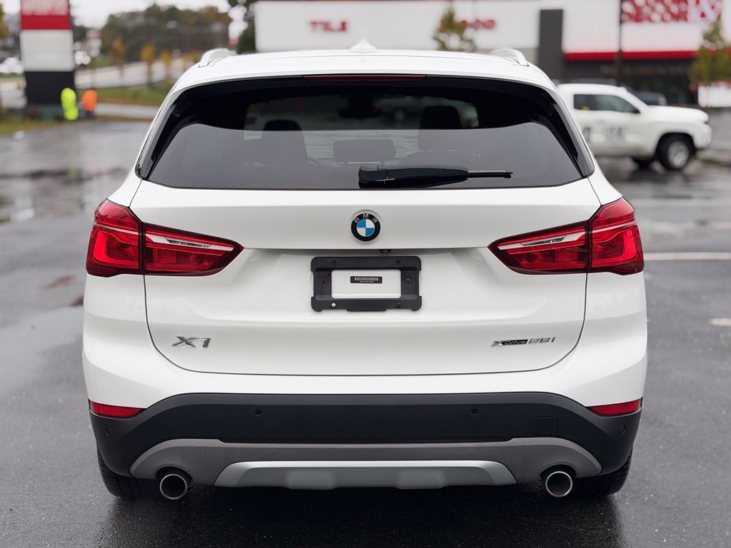 Used 2019 BMW X1 xDrive28i w/ Convenience Package AWD/4WD image 5