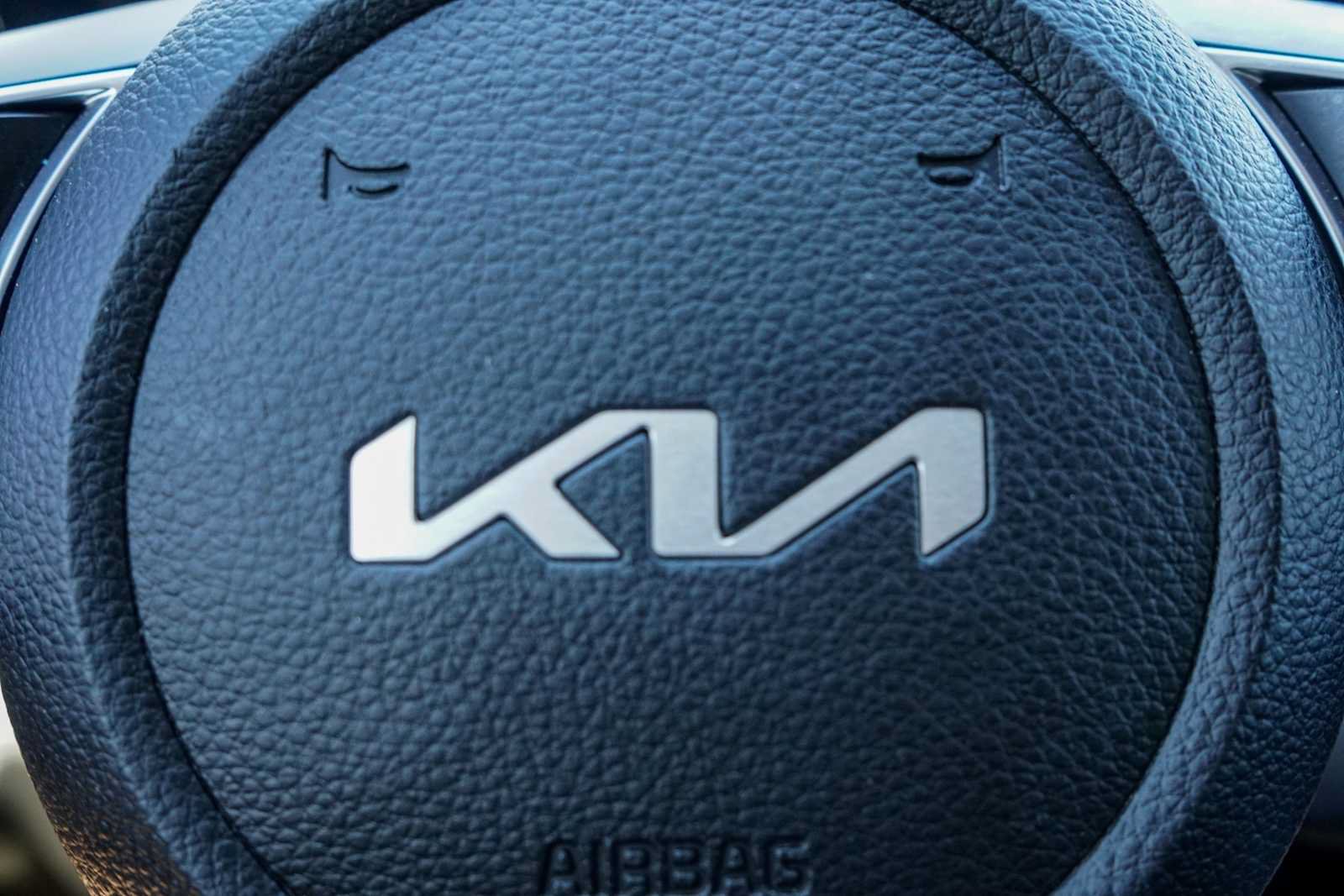 Certified 2024 Kia Seltos LX AWD/4WD image 12