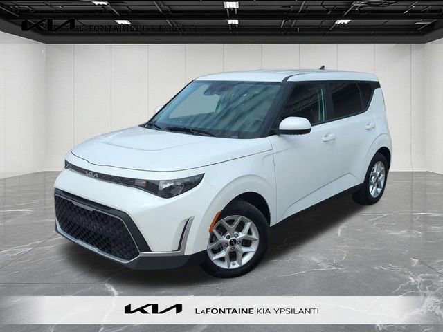 Used 2025 Kia Soul LX w/ LX Technology Package