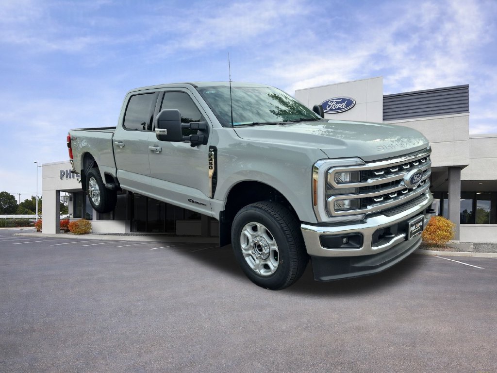 New 2026 Ford F350 XLT w/ XLT Premium Package AWD/4WD image 8