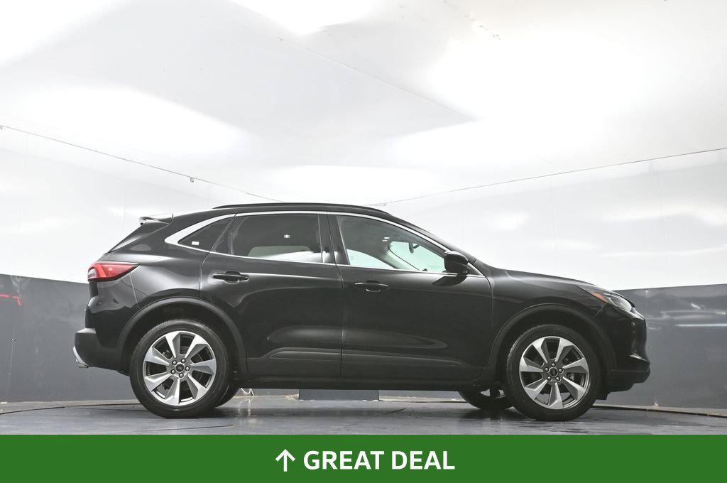 Used 2024 Ford Escape Platinum AWD/4WD image 54