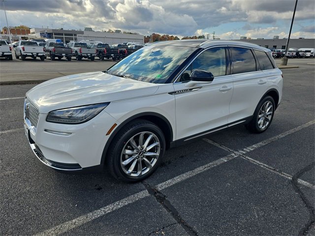 Certified 2022 Lincoln Corsair AWD w/ Premium Package image 1