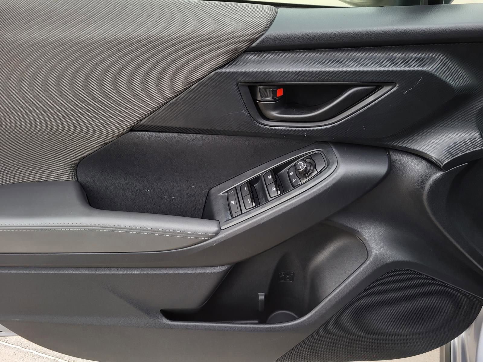 Certified 2025 Subaru Crosstrek 2.0i Premium image 16