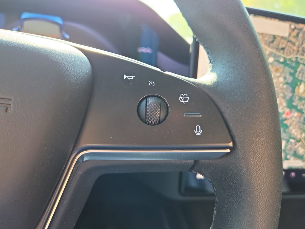 Used 2023 Tesla Model X AWD/4WD image 26