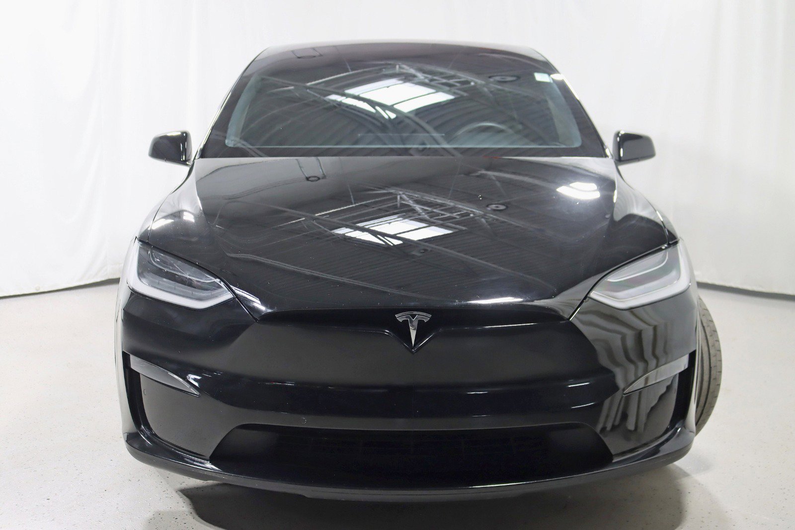 Used 2022 Tesla Model X Plaid image 9
