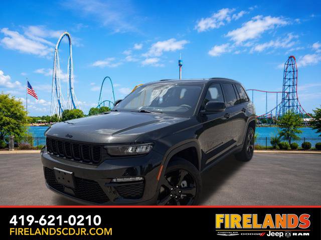 Used 2023 Jeep Grand Cherokee Limited w/ Black Appearance Package