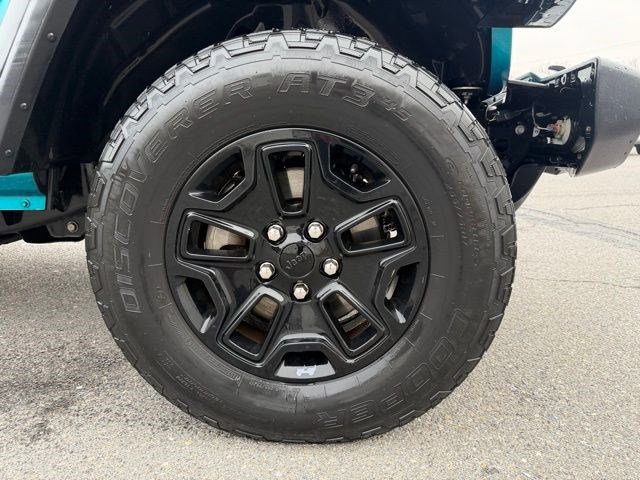 Used 2019 Jeep Wrangler Sport image 18