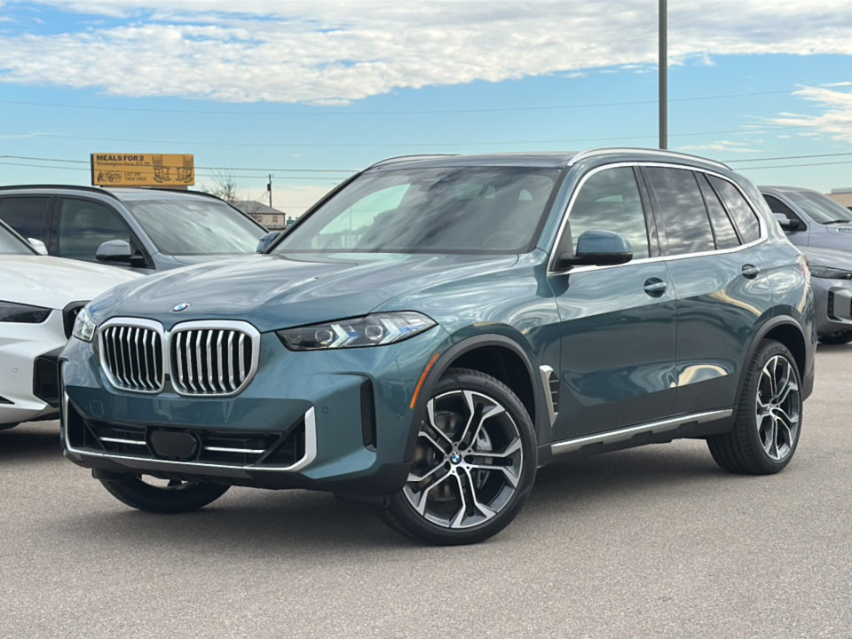 New 2026 BMW X5 xDrive40i w/ Climate Comfort Package image 2