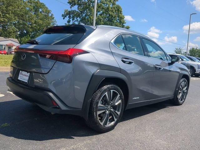 Used 2019 Lexus UX 250h w/ Premium Package AWD/4WD image 4