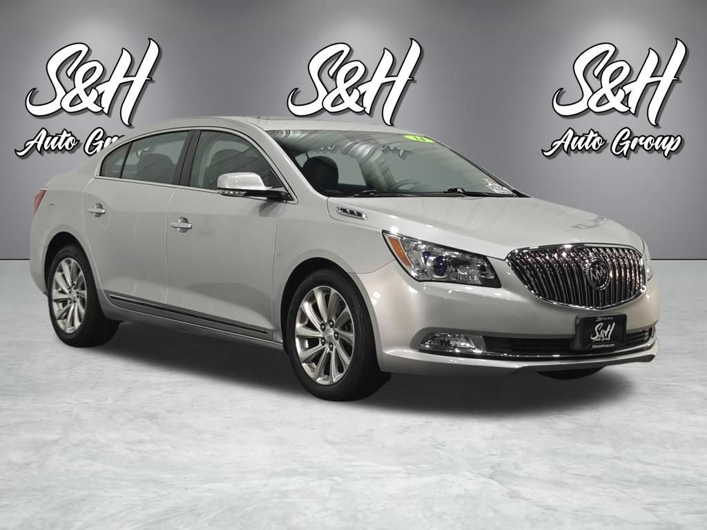 Used 2014 Buick LaCrosse Leather w/ Driver Confidence Package FWD image 2