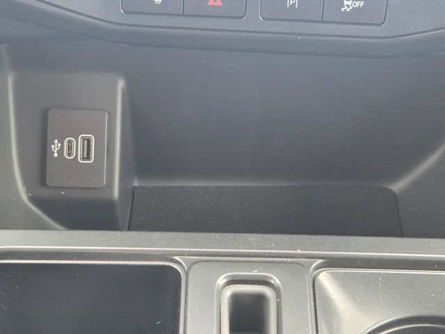 Used 2025 Ford F150 Lightning Flash AWD/4WD image 31