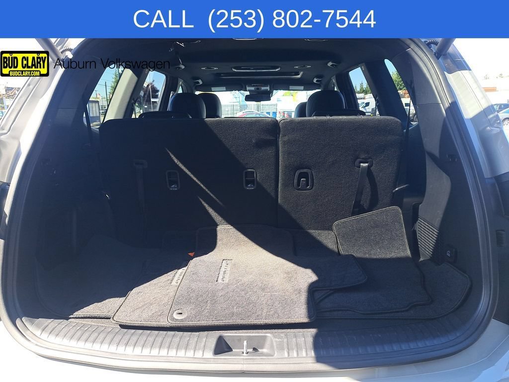 Used 2025 Kia Telluride AWD image 9