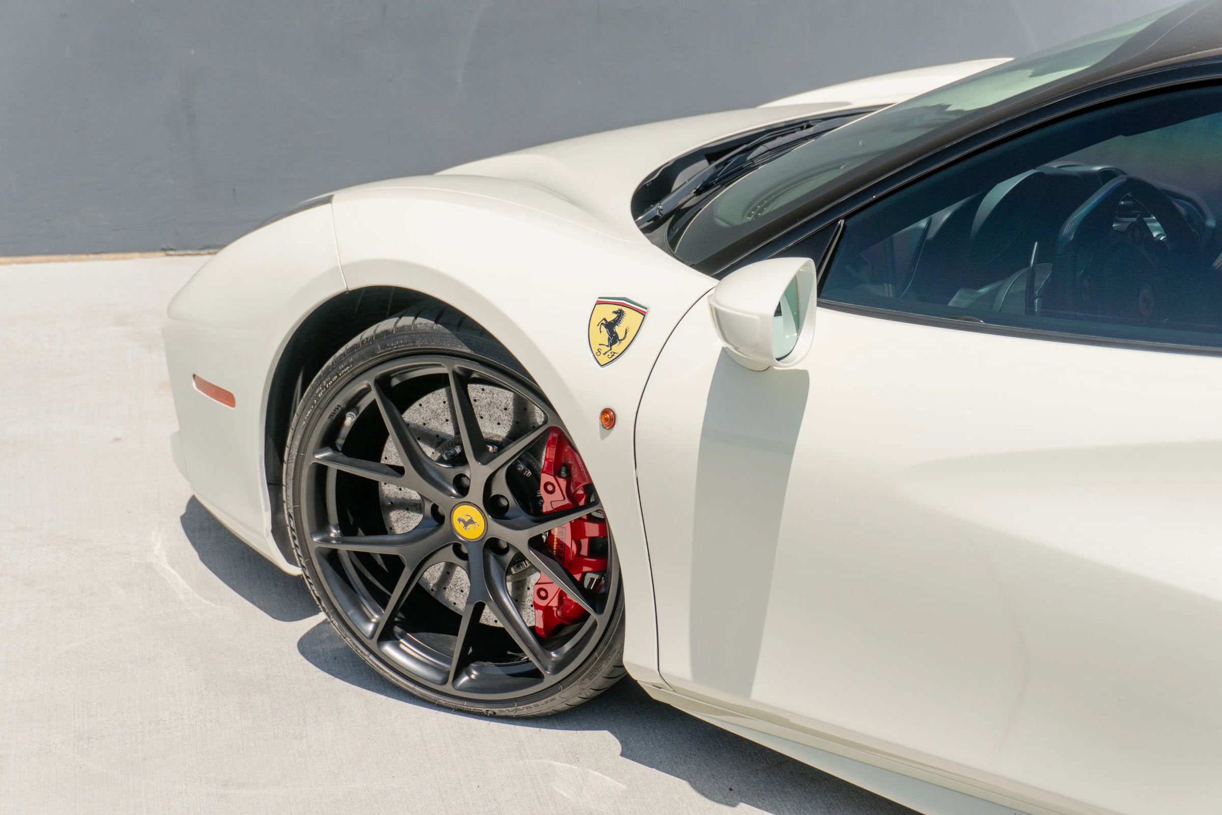 Used 2018 Ferrari 488 GTB RWD image 51
