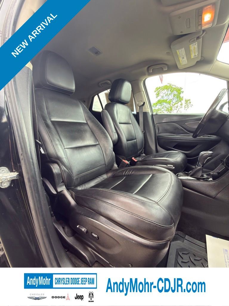 Used 2018 Buick Encore Essence FWD image 29