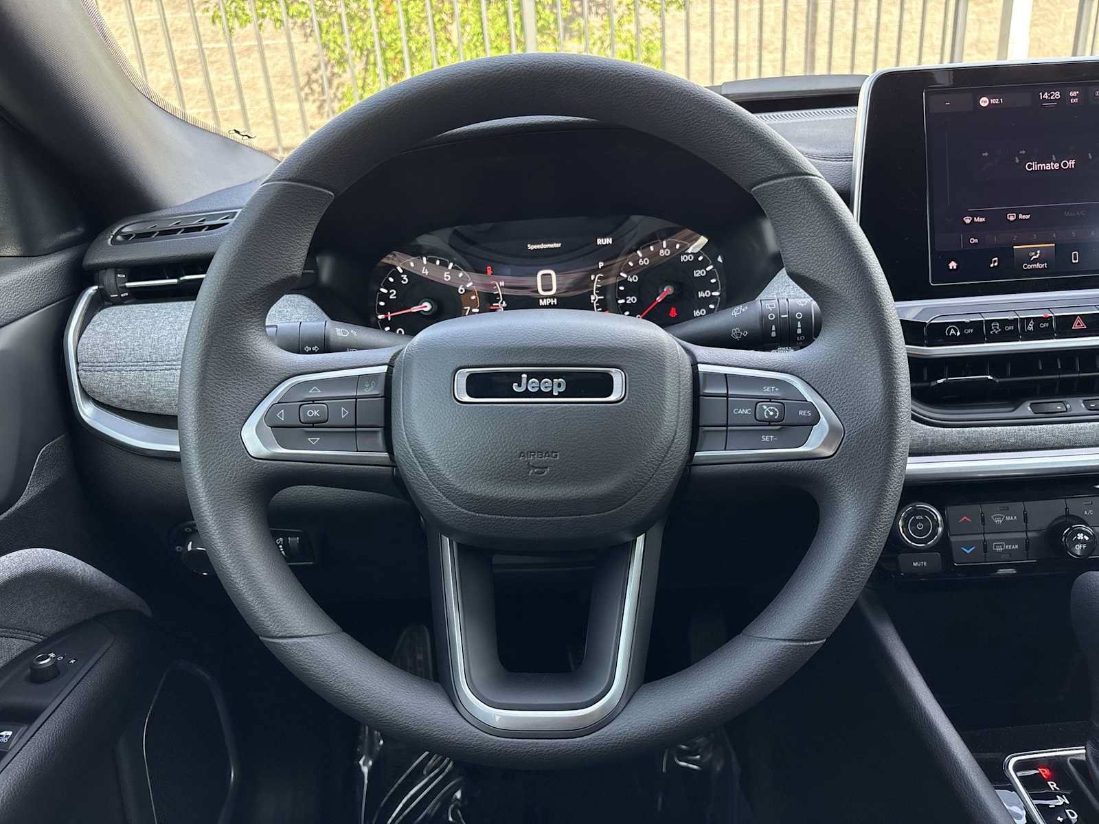 Used 2025 Jeep Compass Sport AWD/4WD image 19