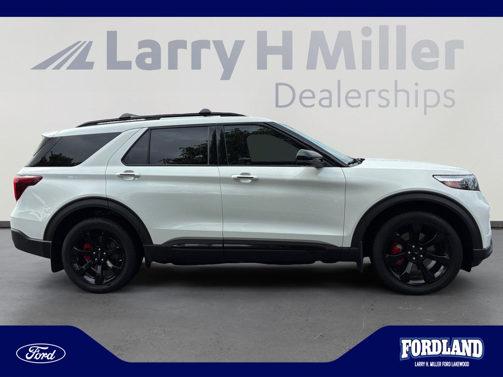 Used 2020 Ford Explorer ST w/ ST Street Pack AWD/4WD image 6