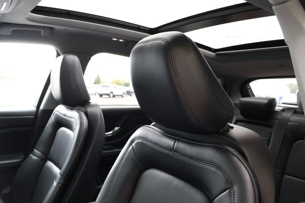Used 2022 Lincoln Corsair Grand Touring AWD/4WD image 35